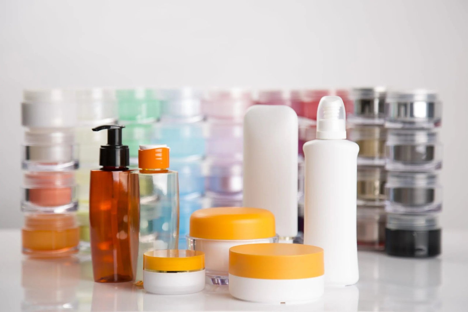 TIPOS DE COSMÉTICOS